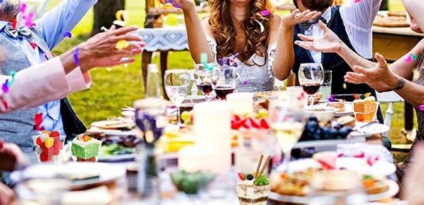 Disposable Plastic Dessert Cups (Set of 100, 8 oz) - Image 6
