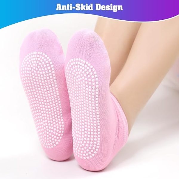 Women's Non-Slip Athletic Socks for Pilates and Yoga (40 Pairs)
